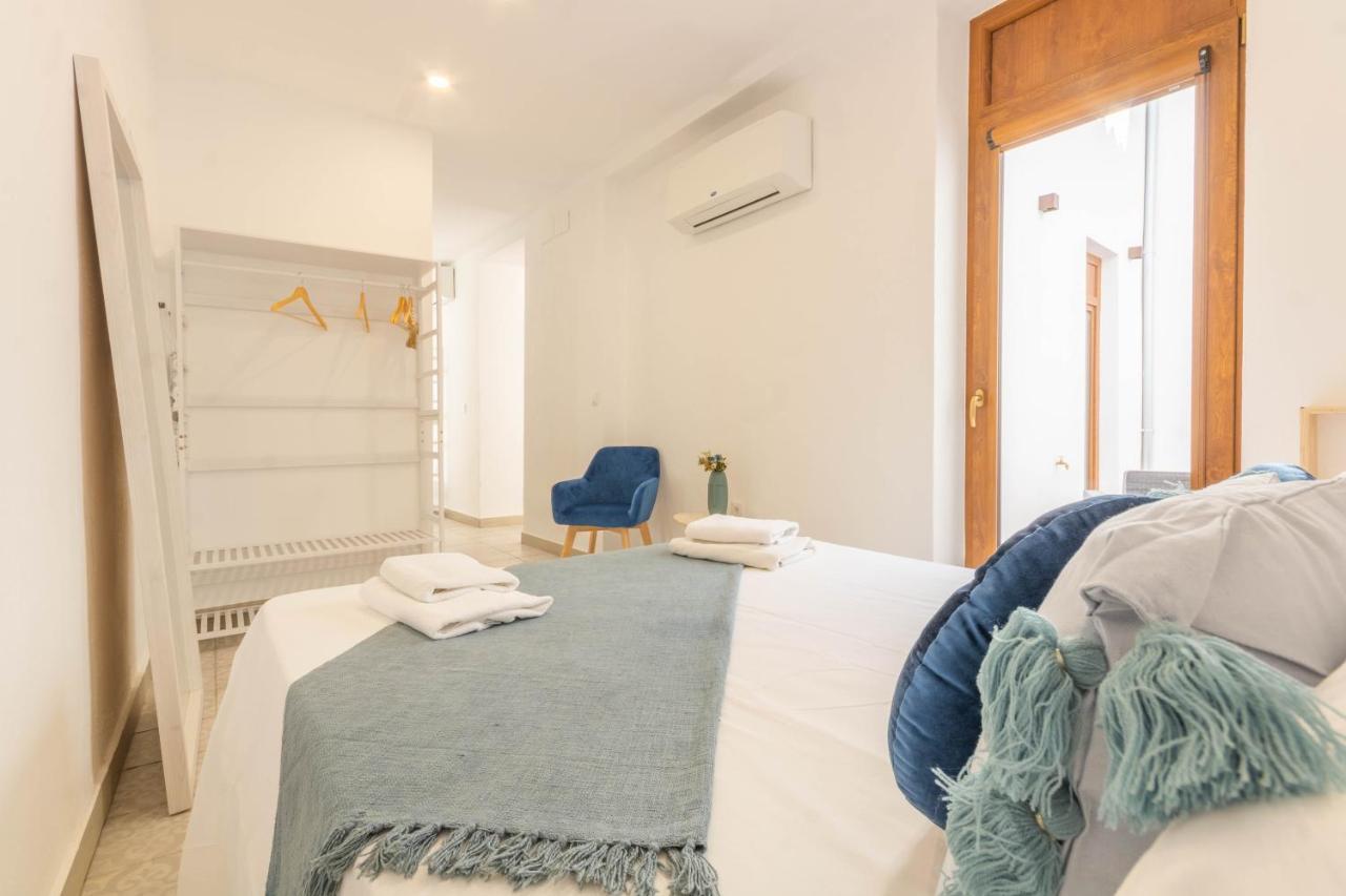 Apartamentos Miguel De Cervantes Centro قرطبة المظهر الخارجي الصورة