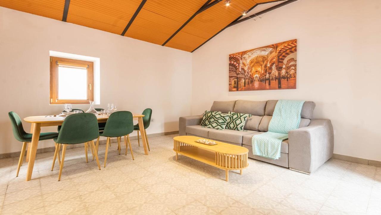 Apartamentos Miguel De Cervantes Centro قرطبة المظهر الخارجي الصورة