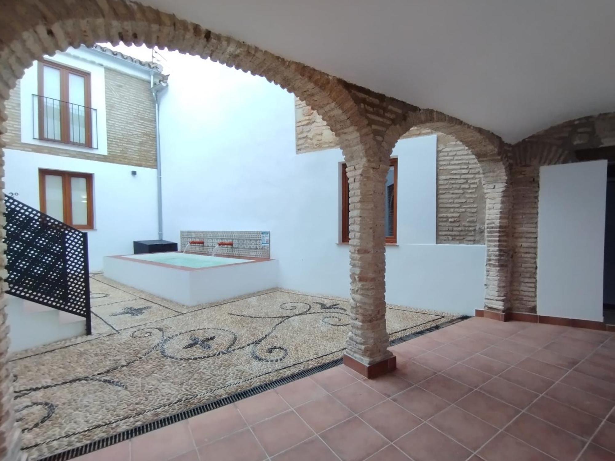 Apartamentos Miguel De Cervantes Centro قرطبة المظهر الخارجي الصورة
