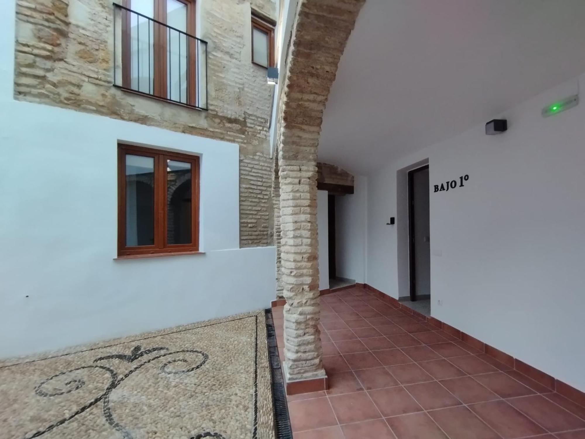 Apartamentos Miguel De Cervantes Centro قرطبة المظهر الخارجي الصورة