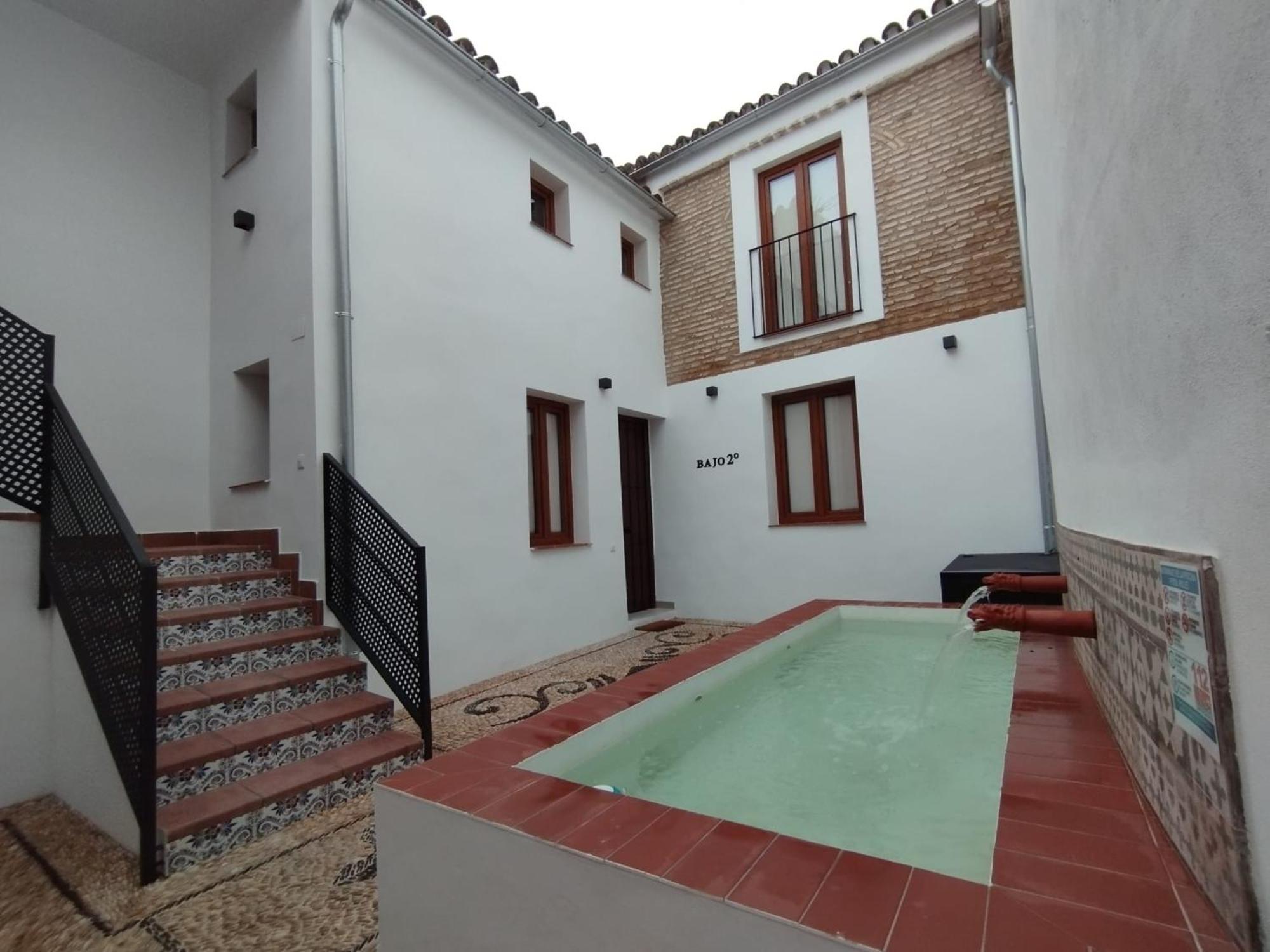 Apartamentos Miguel De Cervantes Centro قرطبة المظهر الخارجي الصورة