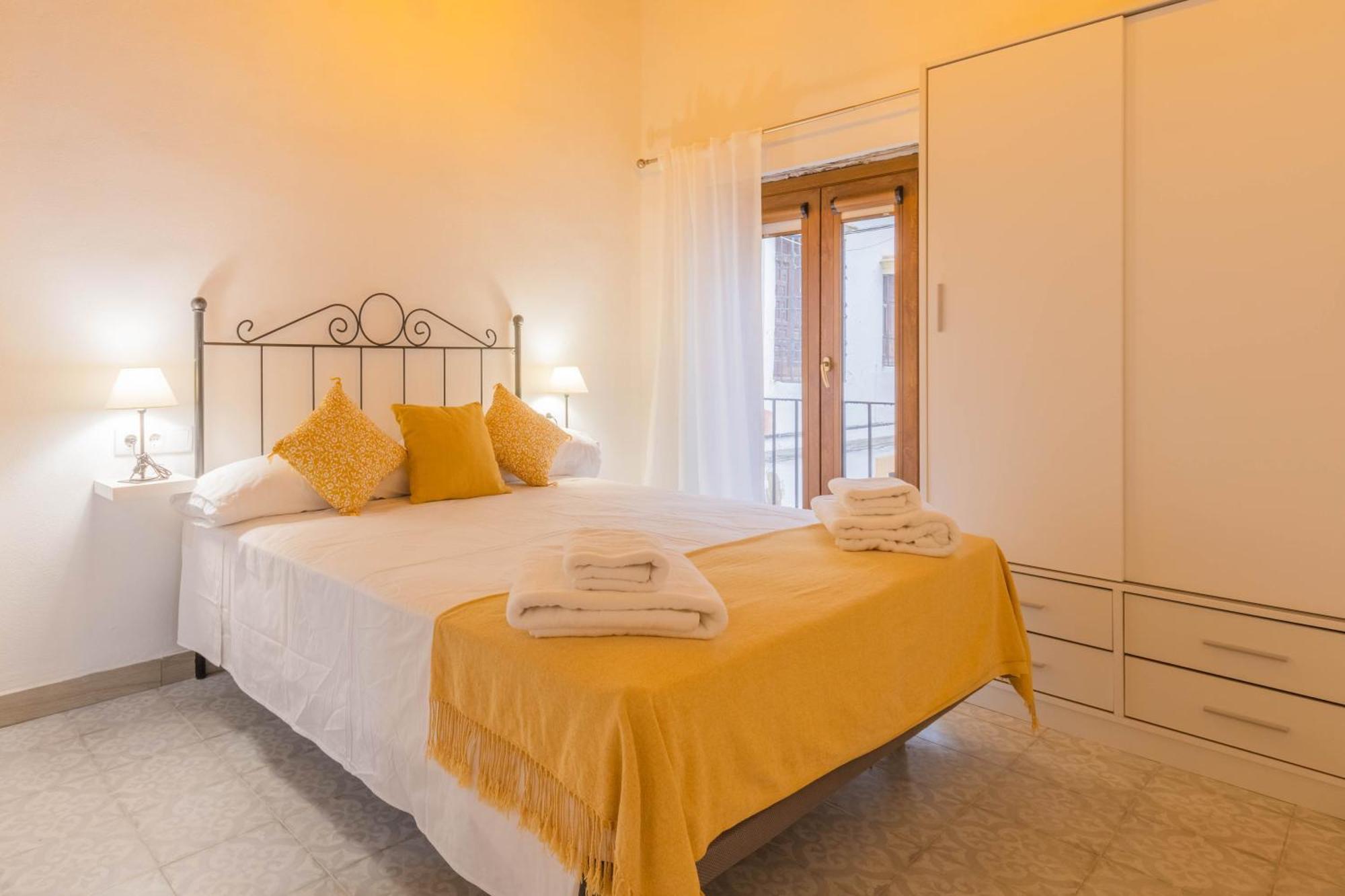 Apartamentos Miguel De Cervantes Centro قرطبة المظهر الخارجي الصورة