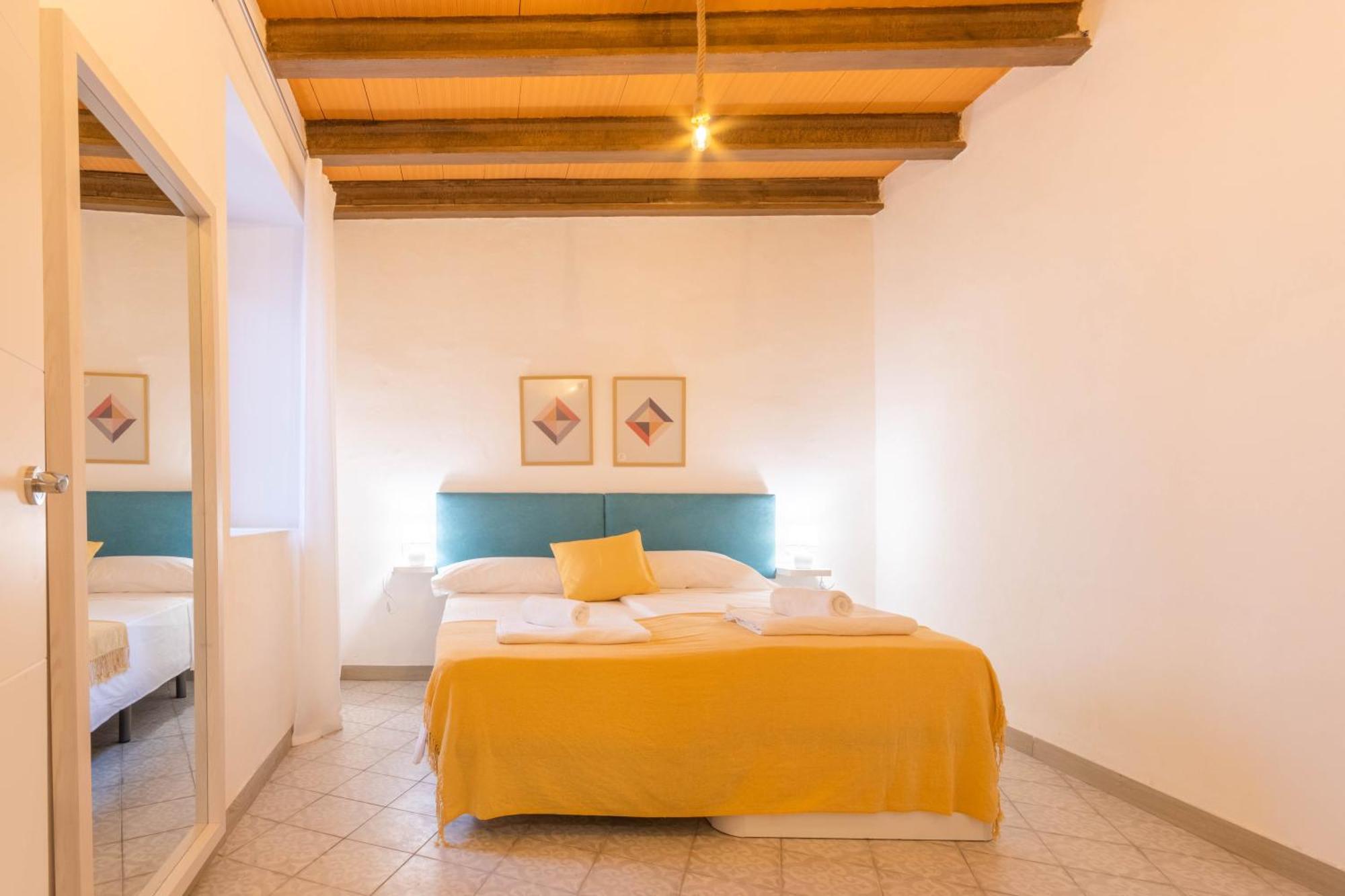 Apartamentos Miguel De Cervantes Centro قرطبة المظهر الخارجي الصورة