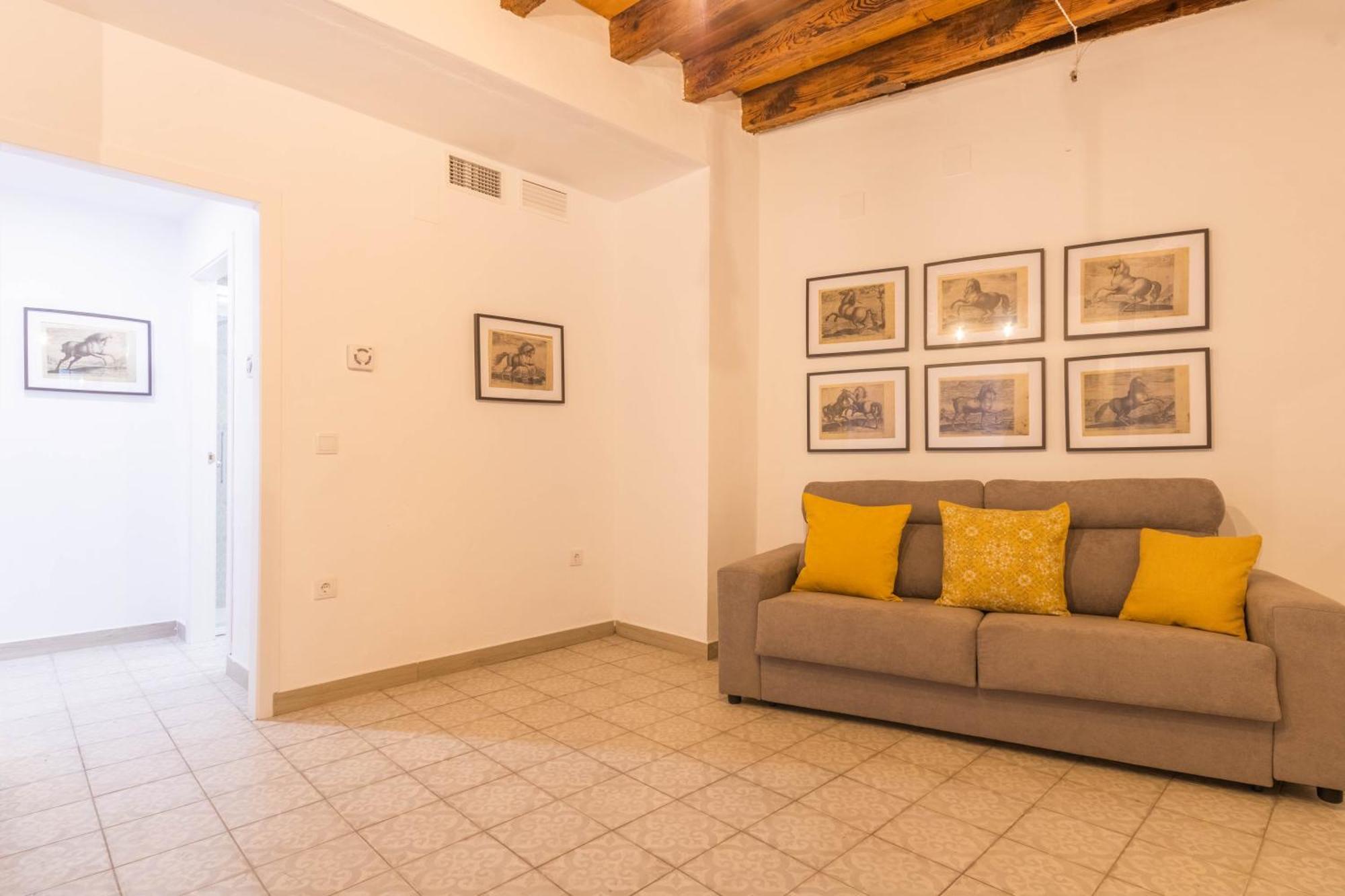 Apartamentos Miguel De Cervantes Centro قرطبة المظهر الخارجي الصورة